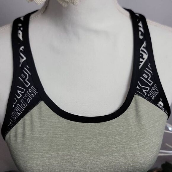 ‎PINK Victoria's Secret Ultimate Sports Bra [Size Large] - Picture 2 of 4
